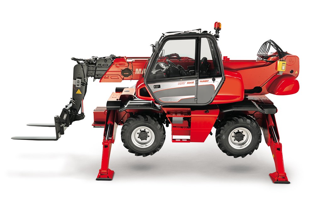 Teleskoptruck firehjulsstyrt < 19 meter <4 tonn